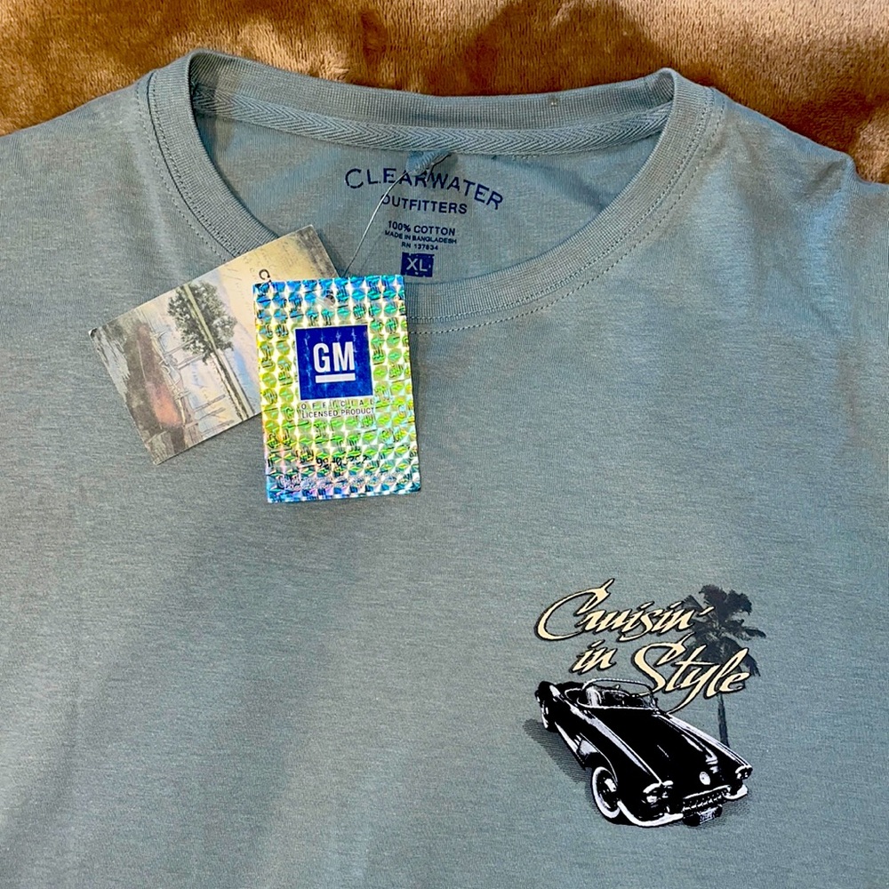 NWT. Mens Clearwater Outfitters